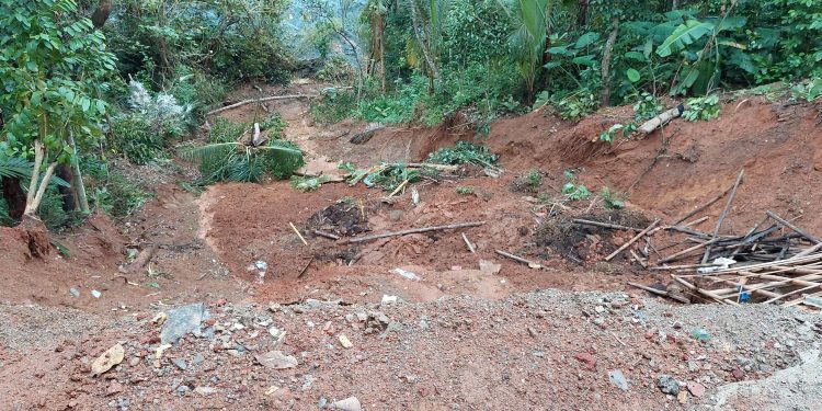 Waspada! Curah Hujan Tinggi di Banjarnegara Sebabkan Longsor